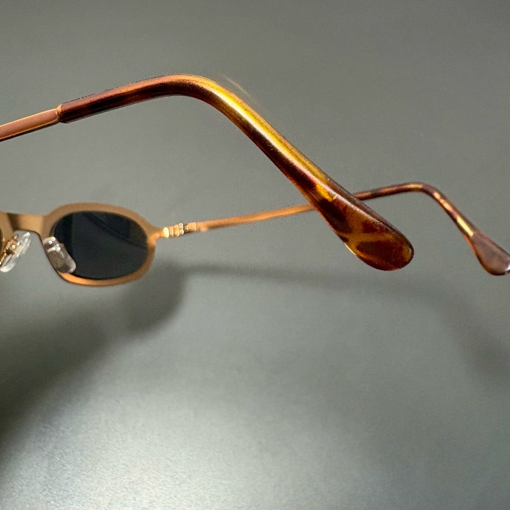 PERSONAL OPTICS Vintage Slim Oval Sunglasses - Picture 5 of 7